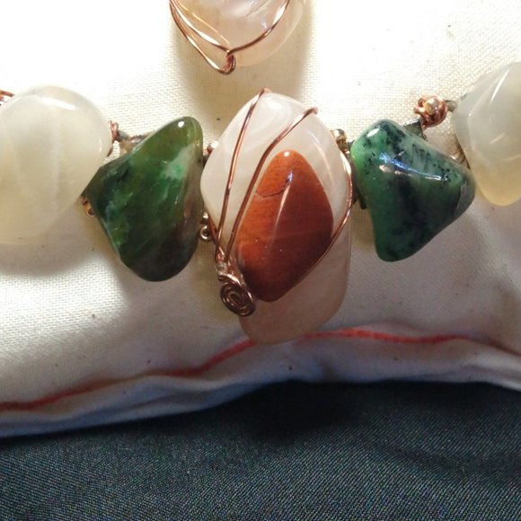 CCLHMHLLC Wirewrapped Jewellery Designs - Picture 2 of 4